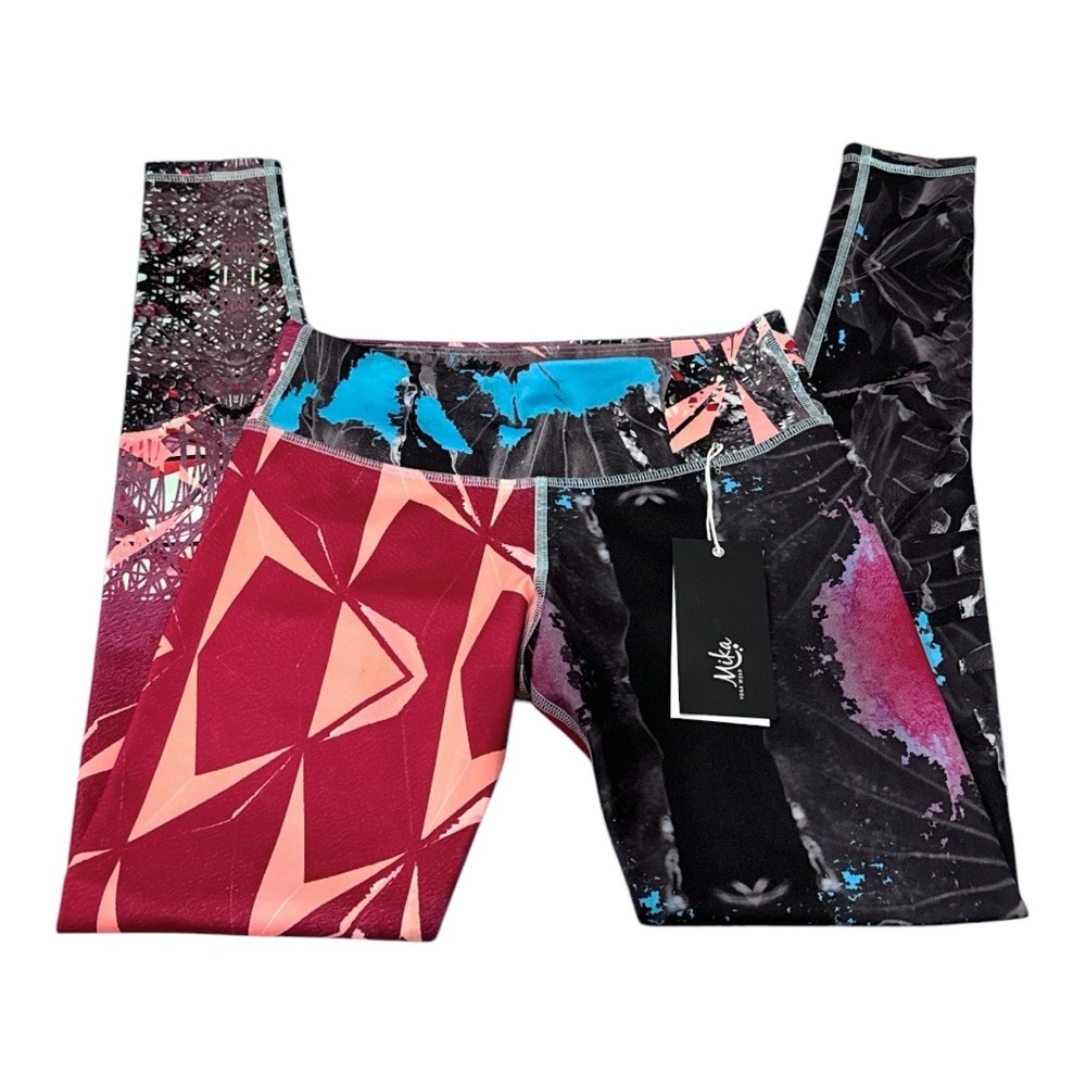 Mika yoga wear Kaya leggings women’s size small NWT